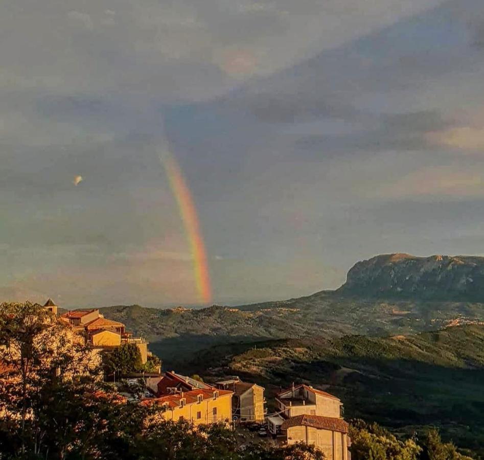 Agriturismo Ai Monaci Montano Antilia المظهر الخارجي الصورة